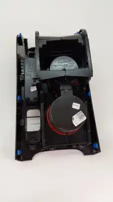 Peça sobressalente para automóvel em segunda mão consola central por kia xceed (cd) 1.5 t-gdi mhev referências oem iam j7c165073  