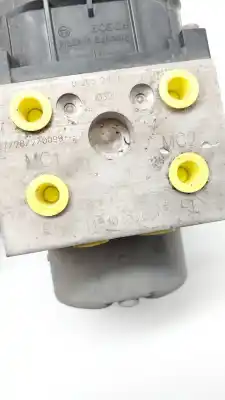 Peça sobressalente para automóvel em segunda mão abs por toyota corolla (_e12_) 1.6 vvt-i (zze121_) referências oem iam 4451002050  