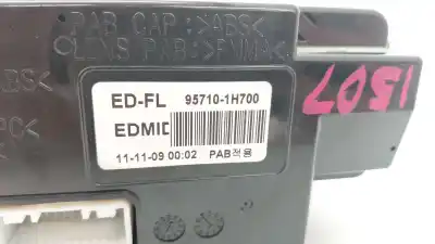 Second-hand car spare part multifunction display for kia cee´d 1.6 crdi cat oem iam references 957101h700  