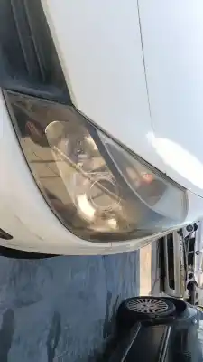 Second-hand car spare part left headlight for renault clio iii (br0/1, cr0/1) 1.2 16v (br02, br0j, br11, cr02, cr0j, cr11) oem iam references 