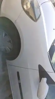 Second-hand car spare part left front fin for renault clio iii (br0/1, cr0/1) 1.2 16v (br02, br0j, br11, cr02, cr0j, cr11) oem iam references 