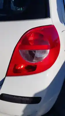 Second-hand car spare part right tailgate light for renault clio iii (br0/1, cr0/1) 1.2 16v (br02, br0j, br11, cr02, cr0j, cr11) oem iam references 