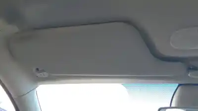 Second-hand car spare part left sunshade for renault clio iii (br0/1, cr0/1) 1.2 16v (br02, br0j, br11, cr02, cr0j, cr11) oem iam references 