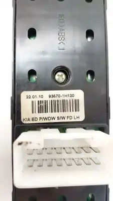 Second-hand car spare part left front power window switch for kia cee´d 1.6 crdi cat oem iam references 935701h120  