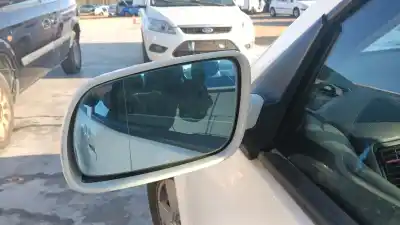 Pezzo di ricambio per auto di seconda mano specchio sinistro per volkswagen golf iv (1j1) 1.9 tdi riferimenti oem iam 