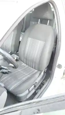 Tweedehands auto-onderdeel LINKER VOORSTOEL voor FORD FOCUS II TURNIER (DA_, FFS, DS) 2.0 TDCI OEM IAM-referenties   