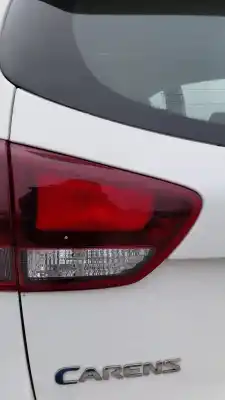 Tweedehands auto-onderdeel binnenste linker achterlamp voor kia carens iv 1.7 crdi oem iam-referenties 