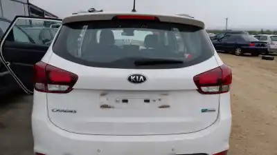 Tweedehands auto-onderdeel achterklep voor kia carens iv 1.7 crdi oem iam-referenties 