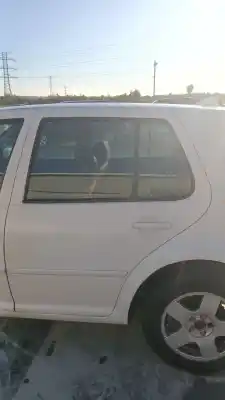 Tweedehands auto-onderdeel DEUR LINKS ACHTER voor VOLKSWAGEN GOLF IV (1J1) 1.9 TDI OEM IAM-referenties   