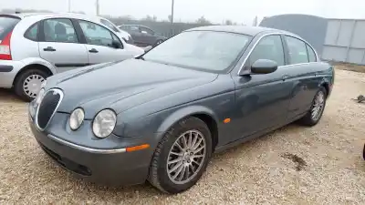 Pièce détachée automobile d'occasion serrure de porte avant gauche pour jaguar s-type ii (x200) 2.7 d références oem iam 