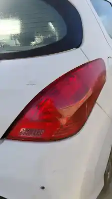 Pièce détachée automobile d'occasion feu arrière droit pour peugeot 308 i (4a_, 4c_) 1.6 16v références oem iam 
