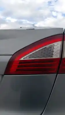 Pièce détachée automobile d'occasion feu arrière droit intérieur pour ford mondeo iv (ba7) 2.0 tdci références oem iam 
