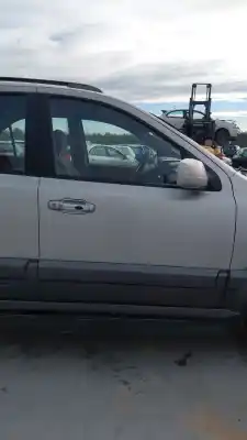 Second-hand car spare part FRONT RIGHT DOOR for KIA SORENTO I (JC) 2.5 CRDI OEM IAM references   