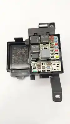 Pezzo di ricambio per auto di seconda mano scatola relè/fusibili per jaguar xe (x760) 2.0 d riferimenti oem iam gx7314a076da