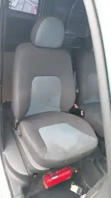 Tweedehands auto-onderdeel RECHTER VOORSTOEL voor FIAT DOBLO FURGONETA/MONOVOLUMEN (223_) 1.3 D MULTIJET OEM IAM-referenties   