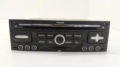 Peça sobressalente para automóvel em segunda mão SISTEMA DE ÁUDIO / RÁDIO CD por PEUGEOT 3008 MONOSPACE (0U_) 1.6 HDI Referências OEM IAM 96751717XT  