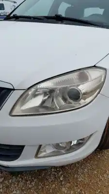Piesă de schimb auto la mâna a doua far stânga pentru skoda fabia ii (542) 1.2 referințe oem iam 