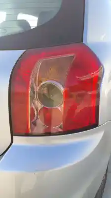 Peça sobressalente para automóvel em segunda mão farolim traseiro direito por toyota corolla (_e12_) 2.0 d-4d (cde120r_, cde120l_) referências oem iam 