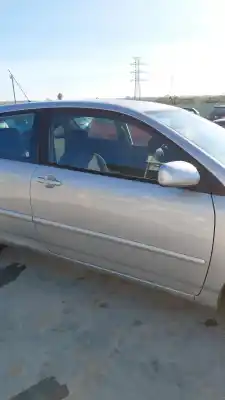 Peça sobressalente para automóvel em segunda mão porta dianteira direita por toyota corolla (_e12_) 2.0 d-4d (cde120r_, cde120l_) referências oem iam 