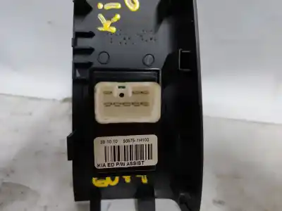 Second-hand car spare part right front power window switch for kia ceed active 116 cv / 85 kw oem iam references   estantería 71