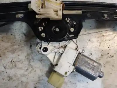 Second-hand car spare part driver left window regulator for bmw serie 1 berlina (e81/e87) 116i oem iam references   gancho 55