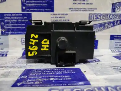 Second-hand car spare part headlights switch for bmw serie 1 berlina (e81/e87) 116i oem iam references   estantería 85