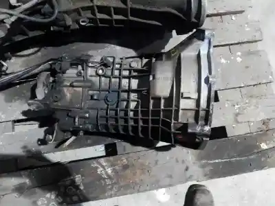Pièce détachée automobile d'occasion boîte de vitesses pour bmw serie 3 berlina (e30) 318is références oem iam 000975bcu fila 1 palet 31
