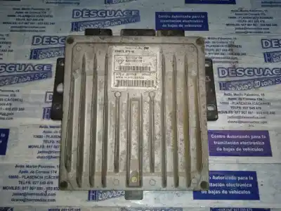 Second-hand car spare part ecu engine control for dacia duster (hs_) 1.5 dci oem iam references 8201002106  estantería 52