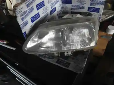 Pezzo di ricambio per auto di seconda mano faro anteriore sinistro per renault laguna (b56) 1.8 riferimenti oem iam 