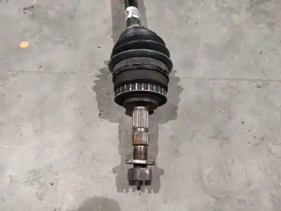 Second-hand car spare part front right transmission for opel combo 1.3 16v cdti oem iam references   tubo 84