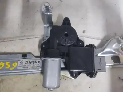 Peça sobressalente para automóvel em segunda mão elevador de vidros traseiro esquerdo por peugeot 3008 style referências oem iam 