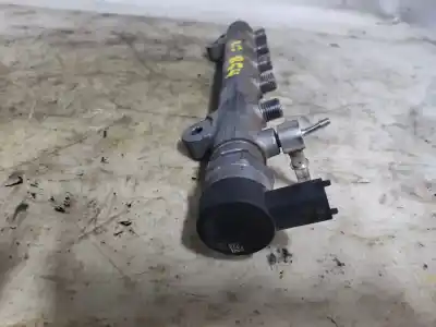 Second-hand car spare part distributor pipe for kia ceed (ed) (2006->) 1.6 concept [1.6 ltr. - 66 kw crdi cat] oem iam references 0445214111  estantería 69