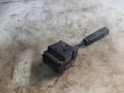 Second-hand car spare part windshiel wiper switch for renault 11 berlina 4 puertas 54 cv/ 40 kw oem iam references   estantería 53