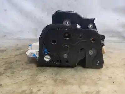 Second-hand car spare part rear right door lock for audi a4 b7 avant (8ed) 2.0 tdi oem iam references   estantería 76