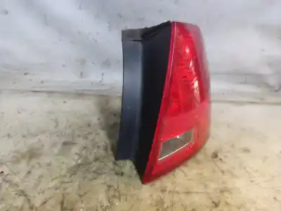 Автозапчасти б/у правый задний фонарь за audi a4 b7 avant (8ed) 2.0 tdi ссылки oem iam 8e9945096e  estantería 16