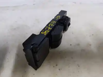 Second-hand car spare part left front power window switch for ford focus berlina (cap) ambiente (d) oem iam references   estantería 62