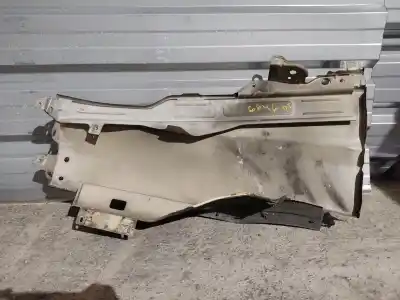 Second-hand car spare part front right fin for iveco 35s13 is35sc2aa oem iam references   alojamiento b12-1