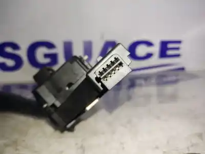 Second-hand car spare part indicator switch for seat altea (5p1) arena oem iam references   estantería 82