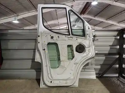Peça sobressalente para automóvel em segunda mão porta da frente esquerda por iveco 35s13 is35sc2aa referências oem iam 