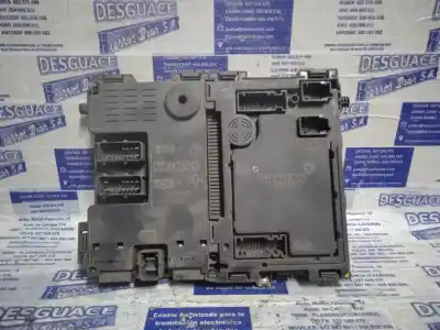 Peça sobressalente para automóvel em segunda mão caixa de fusíveis e relés por peugeot 206 berlina 206 5p xr 75 referências oem iam 9626460880