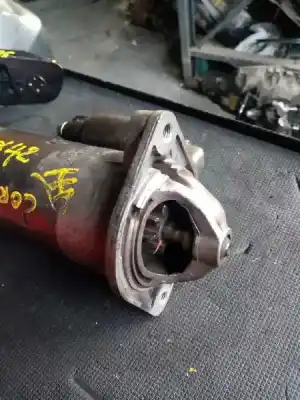 Peça sobressalente para automóvel em segunda mão motor de arranque por toyota corolla (e12) 2.0 d-4d linea luna berlina referências oem iam 0001110132 fila 1 palet 59