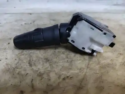 Second-hand car spare part windshiel wiper switch for renault maxity fg 130.35/45 131 cv / 96 kw oem iam references 7707sn  estantería 53