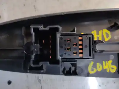 Автозапчастина б/у передній правий віконний вимикач для nissan note (e11e) acenta посилання на oem iam 