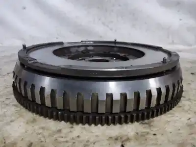 Second-hand car spare part engine flywheel for renault scenic ii confort dynamique oem iam references 001111  estantería 105