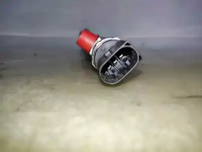 Second-hand car spare part distributor pipe for bmw serie 3 touring (e91) 318d oem iam references   estantería 86