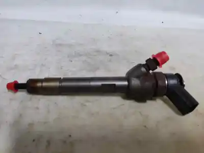 Peça sobressalente para automóvel em segunda mão injetor por bmw serie 3 touring (e91) 318d referências oem iam 