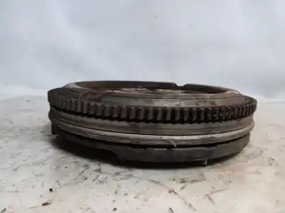 Second-hand car spare part engine flywheel for kia ceed (ed) 2.0 emotion oem iam references   estantería 112