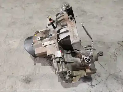 Second-hand car spare part gearbox for renault rapid/express (f40) 1.6 d familiar (f404) oem iam references jb1032 fila 1 palet 107