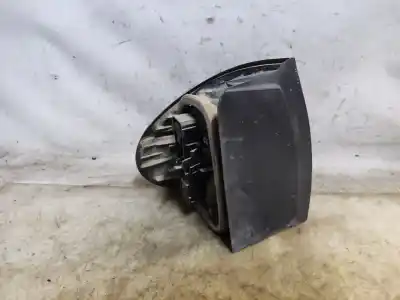 Peça sobressalente para automóvel em segunda mão farolim traseiro direito por renault laguna (b56) 2.2 turbodiesel referências oem iam 7700820051