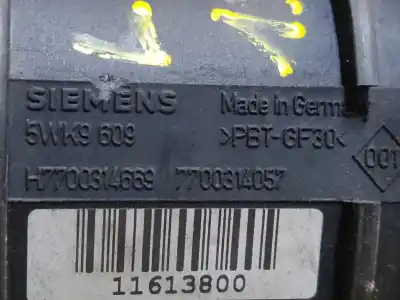 Автозапчастина б/у витратомір повітря для renault laguna ii (bg0) dynamique посилання на oem iam h7700314689  estantería 53